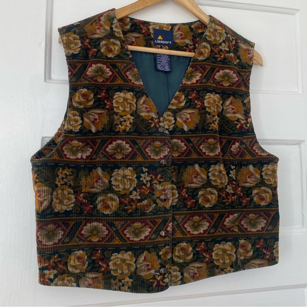 Vintage corduroy floral Cottagecore button up vest - Picture 4 of 9